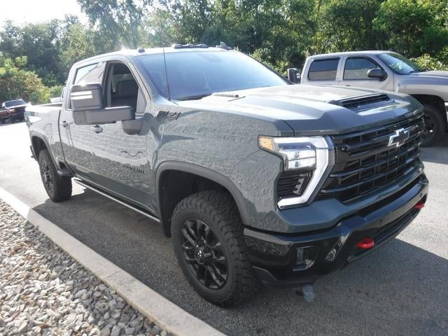 2025 Chevrolet Silverado 3500 HD LTZ