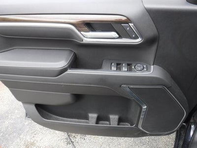 2022 Chevrolet Silverado 1500 LT (2FL)