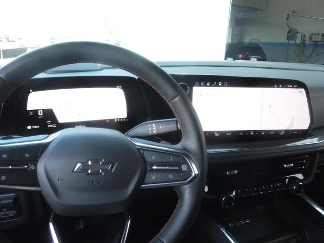 2025 Chevrolet Suburban RST