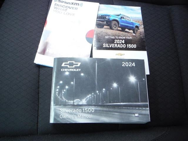 2024 Chevrolet Silverado 1500 Custom