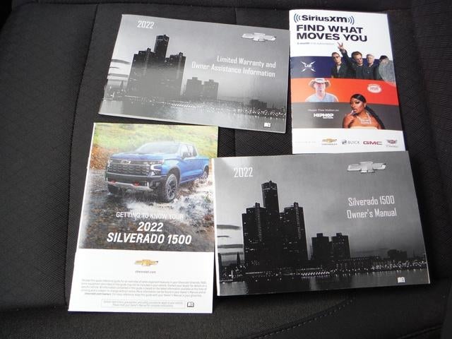 2022 Chevrolet Silverado 1500 LT (2FL)