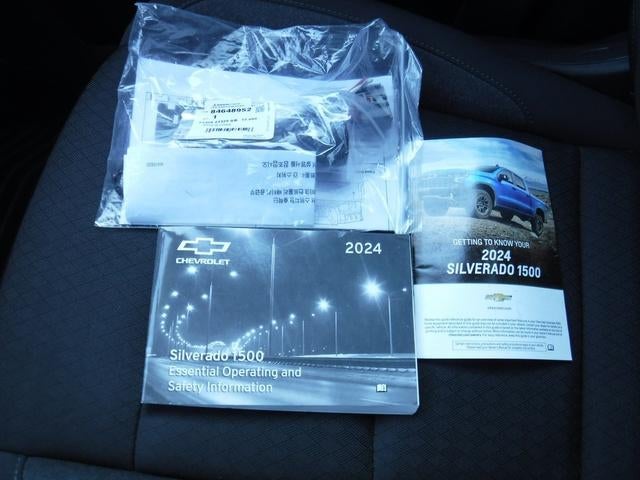 2024 Chevrolet Silverado 1500 LT (2FL)