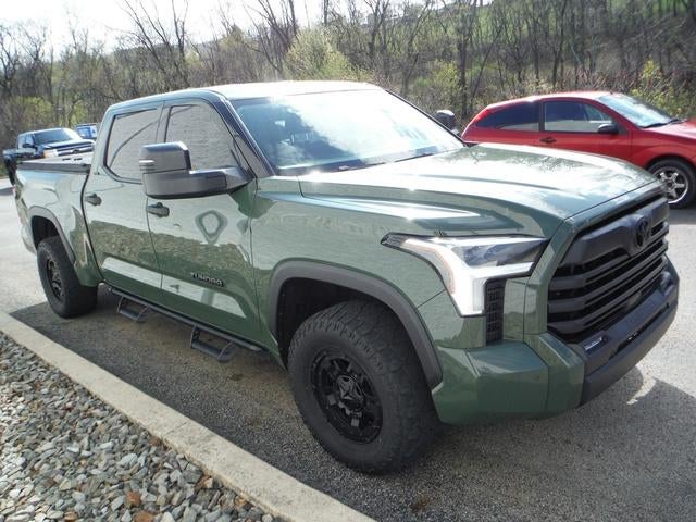 2022 Toyota Tundra 4WD SR5