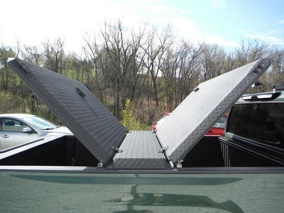 2022 Toyota Tundra 4WD SR5