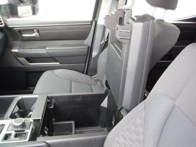 2022 Toyota Tundra 4WD SR5