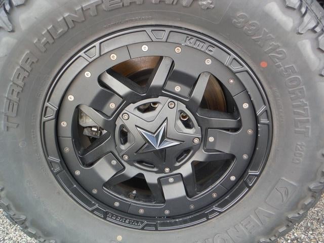 2022 Toyota Tundra 4WD SR5