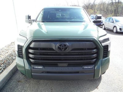 2022 Toyota Tundra 4WD SR5