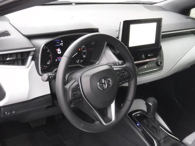 2025 Toyota Corolla Hatchback SE