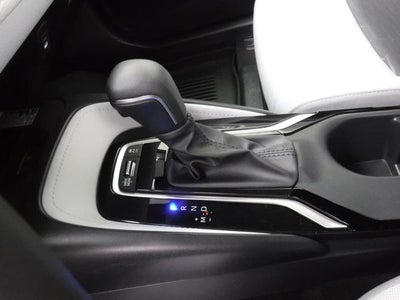 2025 Toyota Corolla Hatchback SE