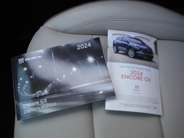 2024 Buick Encore GX Avenir